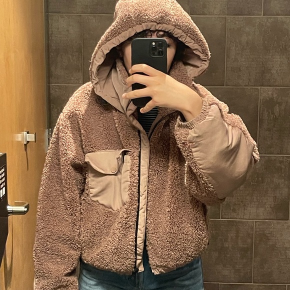 Zara Fleece Pink Jacket - Picture 6 of 7